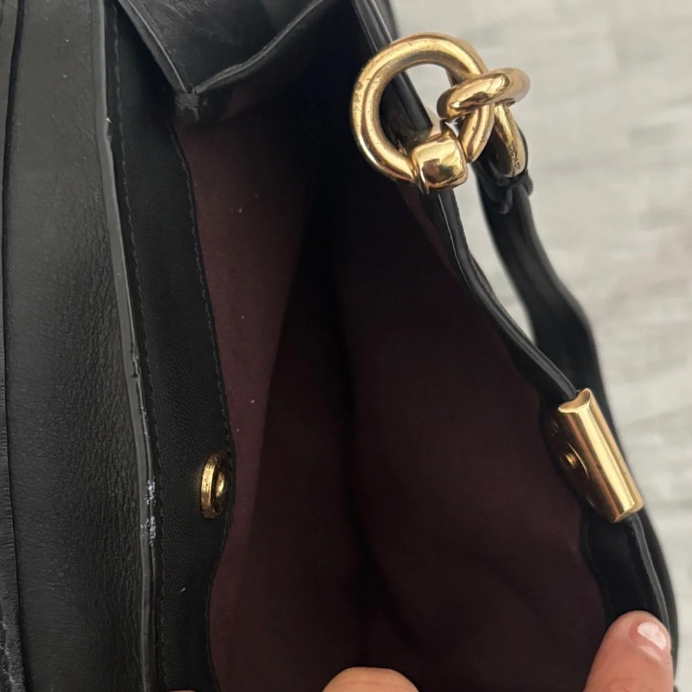 Coach Elegant Black Leather Handbag